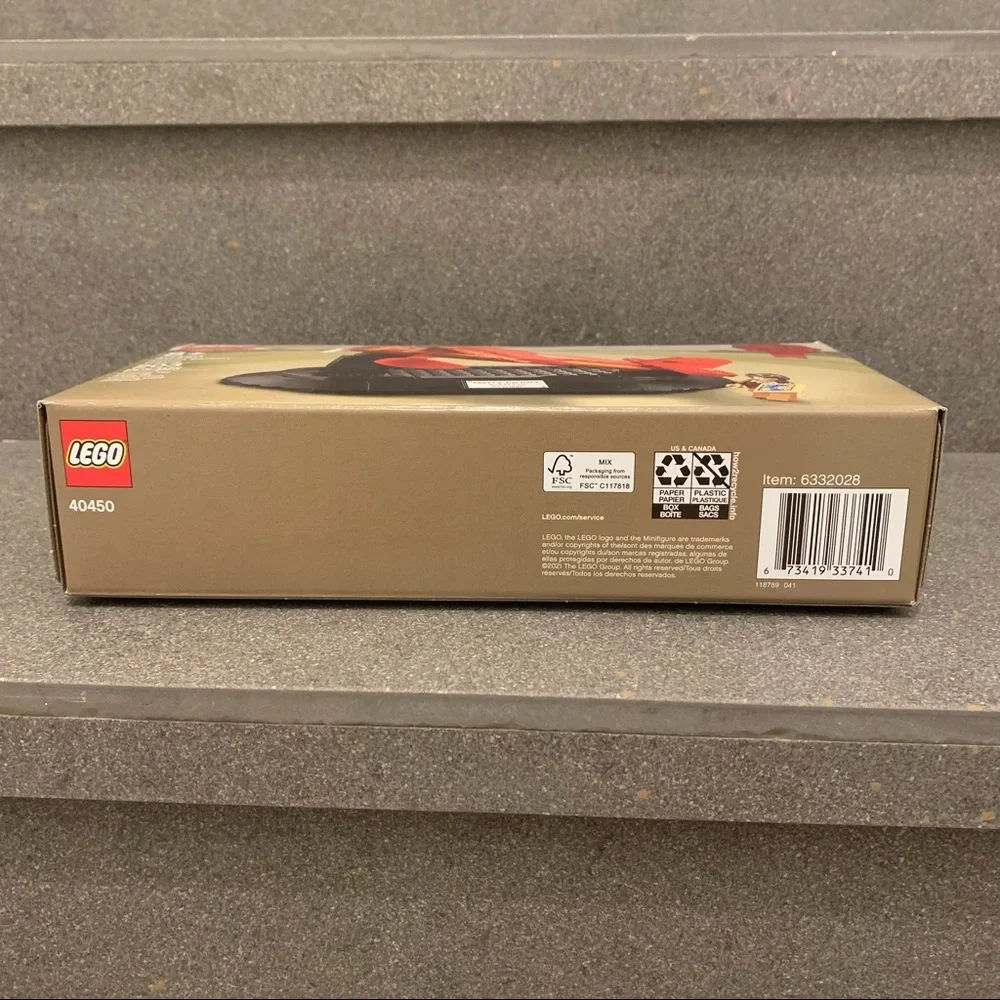 Lego 40450 Amelia Earhart Tribute, Exclusive/ Limited Edition, 203 Pieces, NIB